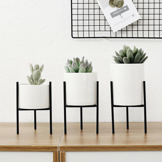 Product - Ceramic Planter With Stand