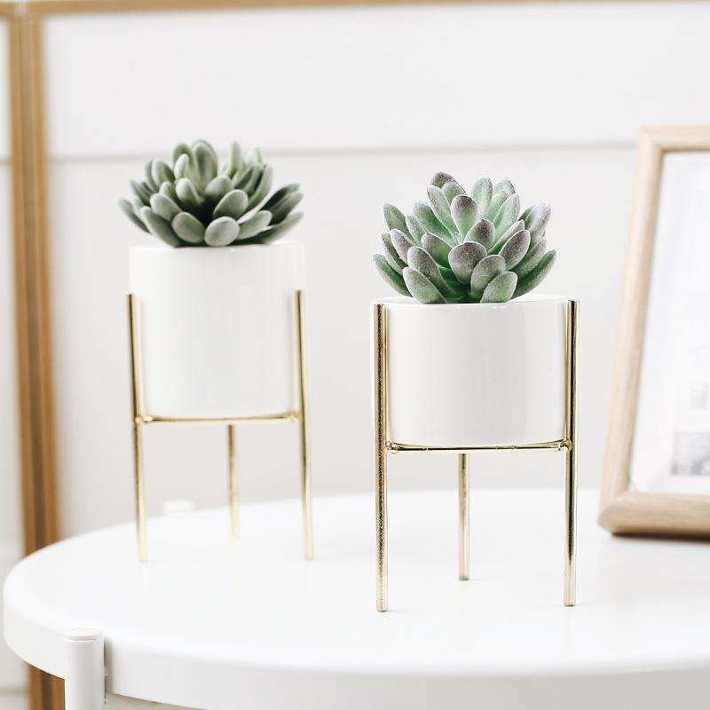 Product - Ceramic Planter With Stand
